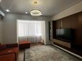 6-комнатная квартира · 240 м² · 6/7 этаж, Жк Мұра 12 блок — Гостиница Аксарай за 90 млн ₸ в Жанаозен