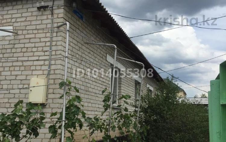 Отдельный дом · 4 комнаты · 90 м² · 17.5 сот., Кыдырбаева 3/1 — Сахарного завода за 21 млн ₸ в Карабулаке — фото 2