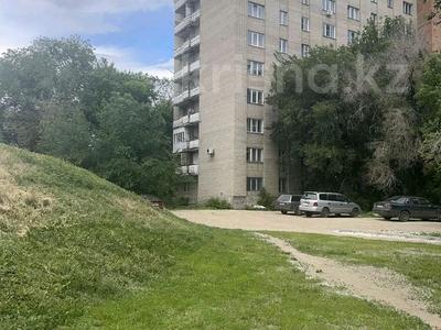 1-комнатная квартира, 34 м², 2/9 этаж, Лихарева 10 за 10.5 млн 〒 в Усть-Каменогорске