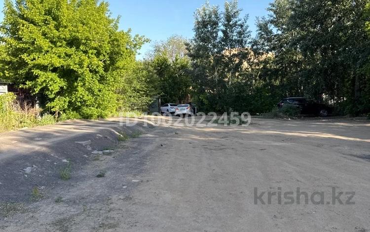 Участок · 1 га, мкр Михайловка , Крылова 97 — Крылова 97 за 170 млн 〒 в Караганде, Казыбек би р-н — фото 2
