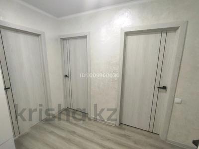 3-комнатная квартира · 62 м² · 2/5 этаж, мкр 5, Абулхаир Хана (Проспект) 28 — Район Электрон за 18.9 млн ₸ в Актобе