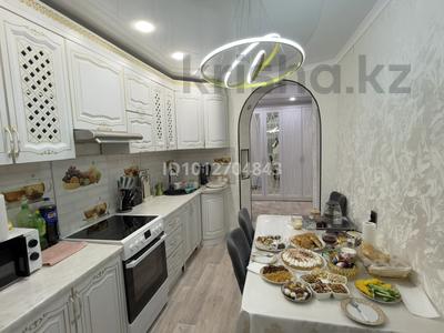 3-бөлмелі пәтер · 64.7 м² · 8/9 қабат, Майкудук, Мкр Восток-5, бағасы: 27 млн ₸ в Караганде, Алихана Бокейханова р-н