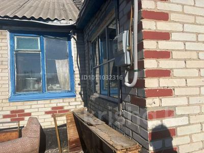 Жеке үй · 3 бөлме · 48 м² · 10 жүзд., Тобольская 198 — Находится в районе наримановка недалеко от Триатлон парк, бағасы: 25 млн ₸ в Костанае