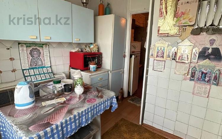 2-бөлмелі пәтер · 52 м² · 8/9 қабат, Жаңа қала ш/а., Ержанова 41/2, бағасы: 16 млн ₸ в Караганде, Казыбек би р-н — фото 2