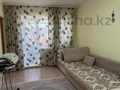 3-бөлмелі пәтер, 54 м², 2/3 қабат, мкр Новый Город, ул. Терешковой, бағасы: 20 млн 〒 в Караганде, Казыбек би р-н