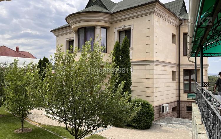 Жеке үй · 8 бөлме · 480 м², мкр Коктобе 354 — Нурмагамбетова, бағасы: ~ 1.9 млн 〒 в Алматы, Медеуский р-н — фото 3