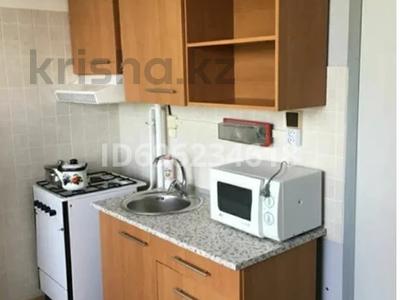 2-бөлмелі пәтер, 60 м², 5/9 қабат ай сайын, 5 мкр 8, бағасы: 150 000 〒 в Аксае