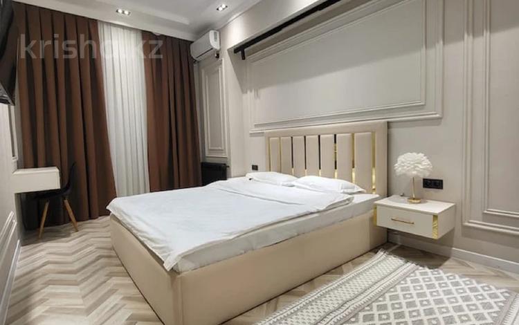 2-комнатная квартира · 120 м² · 17 этаж, Аль-Фараби за 38 000 〒 в Алматы, Бостандыкский р-н — фото 2