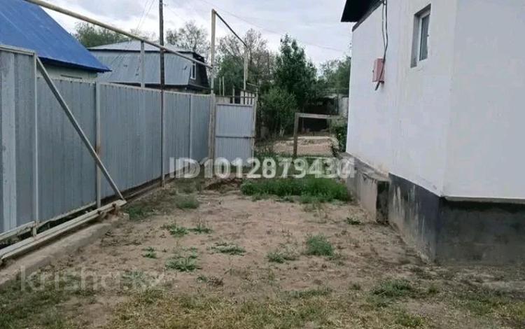 Дача · 3 комнаты · 52 м² · 600 сот., Малахит 7 линия 245 — Возле трассы за 12 млн ₸ в Косозен — фото 2
