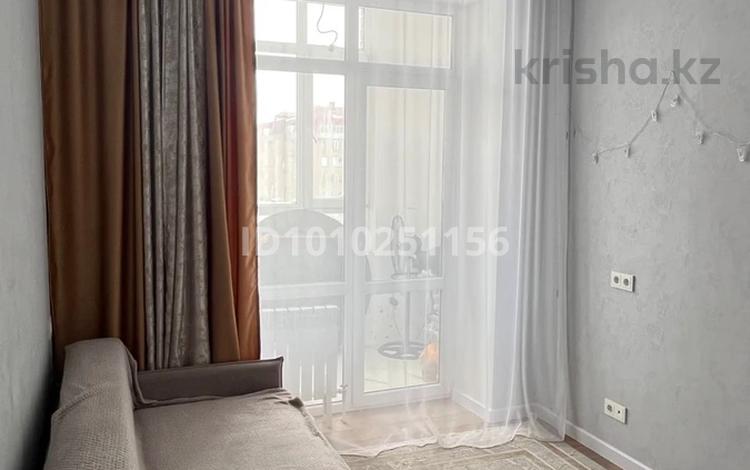 3-бөлмелі пәтер · 74 м² · 4/6 қабат, Майкудук, ​067-й учетный квартал 502, бағасы: 42 млн ₸ в Караганде, Алихана Бокейханова р-н — фото 2