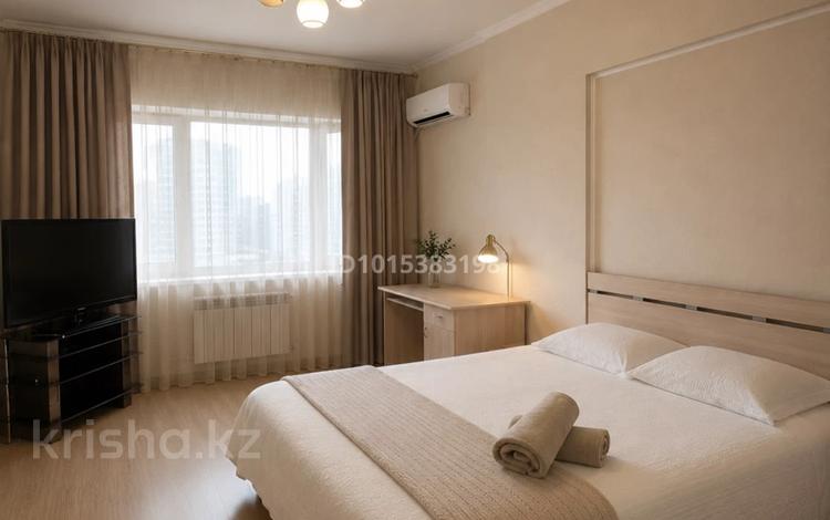 2-комнатная квартира · 60 м² · 13/17 этаж, Айманова 140 — Абая Жарокова за 2 500 ₸ в Алматы, Бостандыкский р-н — фото 2
