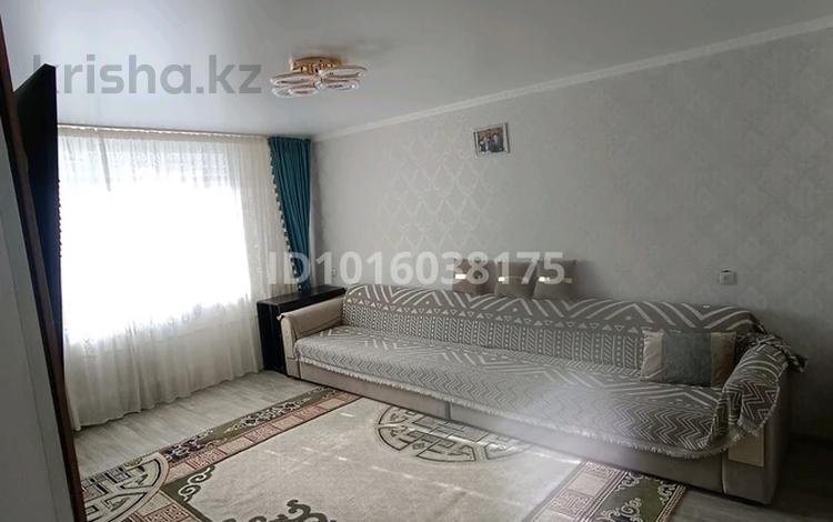 4-бөлмелі пәтер · 80 м² · 3/5 қабат, Жеңіс 11 — № 8 мектепке қарама қарсы, бағасы: 20 млн ₸ в Текели — фото 2