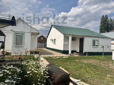 Жеке үй · 3 бөлме · 100 м² · 12 жүзд., 12 35, бағасы: 27 млн ₸ в Аксае