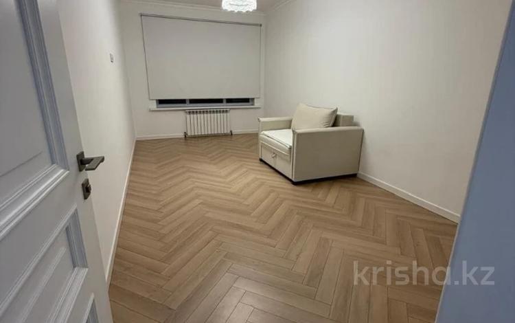 3-комнатная квартира · 87.8 м² · 2/7 этаж, Райымбек батыра за 51 млн ₸ в  — фото 2