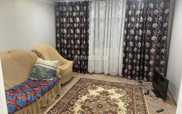 2-комнатная квартира · 55 м² · 5/5 этаж, Заводская 88 за 10.5 млн ₸ в Аксае — фото 2