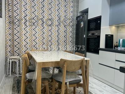 Продажа квартир в Жамбылской обл.: 4-комнатная квартира · 98 м² · 1/5 этаж, 3 мкр 11 "б" — Напротив парка «Жеңіс”. за 43.5 млн 〒 4-комнатная квартира · 98 м² · 1/5 этаж, 3 мкр 11 "б" — Напротив парка «Жеңіс”. за 43.5 млн 〒 в Таразе