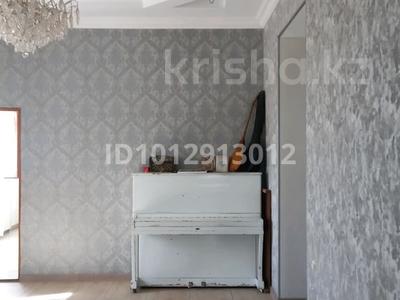 Жеке үй · 8 бөлме · 300 м² · 8 жүзд., Кырғауылды 20 — Возле верхней трассы Алматы Жандосова, бағасы: 58 млн ₸ в Кыргауылдах
