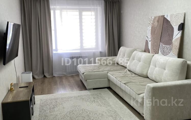 2-бөлмелі пәтер · 68 м² · 5/5 қабат, Абулхаир хана 171 — 4 мкрн, бағасы: 250 000 ₸ в Уральске — фото 2