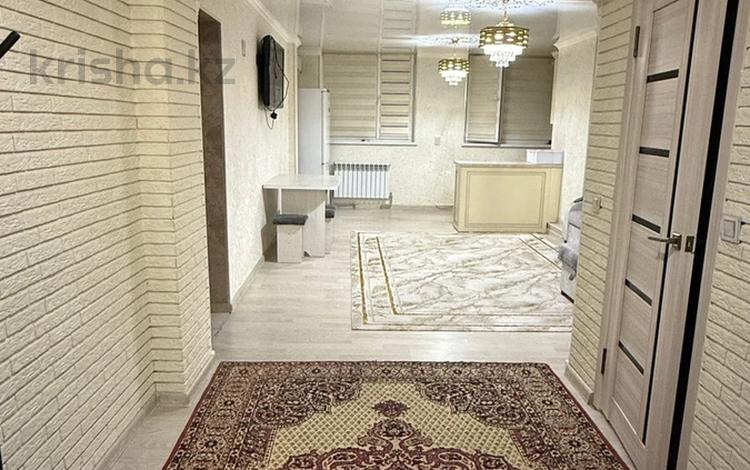 3-комнатная квартира · 80 м² · 6/9 этаж, мкр Нурсат 2 36 за 230 000 ₸ в Шымкенте, Каратауский р-н — фото 2
