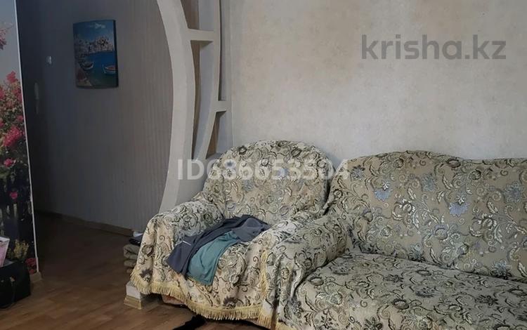 2-комнатная квартира · 45 м² · 2/4 этаж, Утепбаева 4/26 — Рядом баня, остановка рядом,Small,трц Авенью за 180 000 ₸ в Семее — фото 2