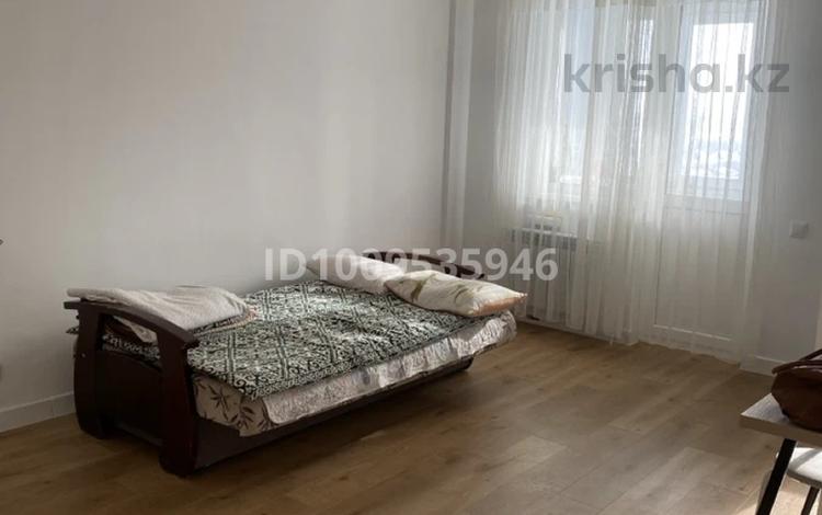 1-бөлмелі пәтер · 34 м² · 7/9 қабат, Комсомольский ш/а., Ұлы дала 63, бағасы: 12 000 ₸ в Астане, Есильский р-н — фото 2