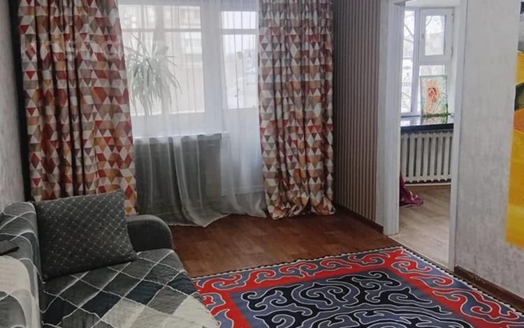 2-бөлмелі пәтер · 46 м² · 5/5 қабат, 12-шағынаудан 44, бағасы: 140 000 ₸ в Караганде, Алихана Бокейханова р-н — фото 2