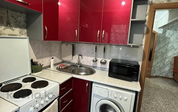 3-комнатная квартира · 45 м² · 2/5 этаж, Бурова 25 за 17.6 млн ₸ в Усть-Каменогорске — фото 2