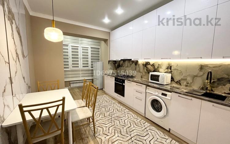 2-комнатная квартира · 70 м² · 5/7 этаж, 20-й мкр, Мкрн 20 7 за 200 000 ₸ в Актау — фото 2