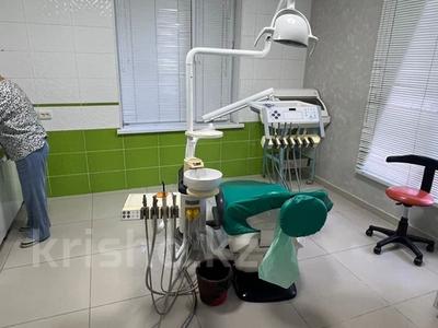 Свободное назначение, офисы, магазины и бутики, салоны красоты, медцентры и аптеки, образование · 96 м² за ~ 64.9 млн 〒 в Шымкенте, Аль-Фарабийский р-н