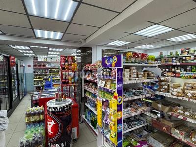 Еркін, дүкендер мен бутиктер · 398 м², бағасы: 75 млн ₸ в Павлодаре