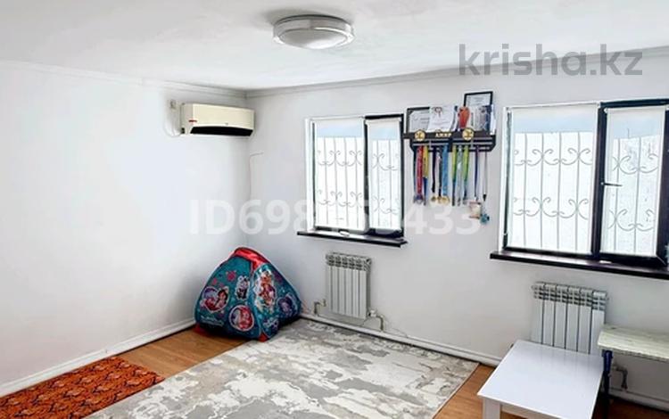 Жеке үй · 2 бөлме · 50 м² · 10 сот., мкр Кокарна, 7 41 — Асан ата маркет, бағасы: 20 млн ₸ в Атырау — фото 16