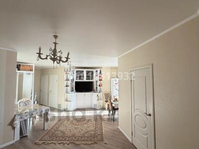 3-бөлмелі пәтер · 72 м² · 13/15 қабат, Абая 61\2, бағасы: 31.5 млн ₸ в Караганде, Казыбек би р-н
