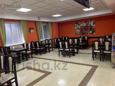 Свободное назначение, офисы, магазины и бутики, склады, общепит, салоны красоты, медцентры и аптеки, образование · 423 м² за 80.5 млн 〒 в Алматы, Алатауский р-н