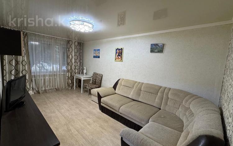 2-бөлмелі пәтер · 52 м² · 1/5 қабат, 8 микрорайон, бағасы: 22.9 млн ₸ в Костанае — фото 2