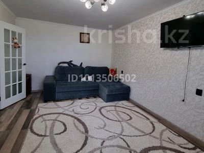 1-комнатная квартира · 30 м² · 5/5 этаж, Ломоносова за 8.5 млн ₸ в Актобе, мкр. Курмыш