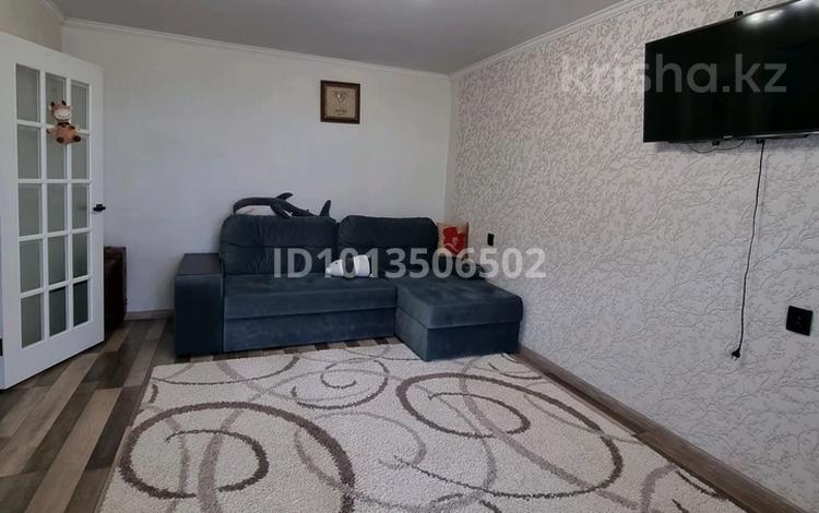 1-комнатная квартира · 30 м² · 5/5 этаж, Ломоносова за 8.5 млн ₸ в Актобе, мкр. Курмыш — фото 2