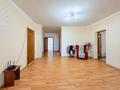 4-комнатная квартира · 201 м² · 9/9 этаж, Сыганак 41 за 70 млн 〒 в Астане, Есильский р-н — фото 12