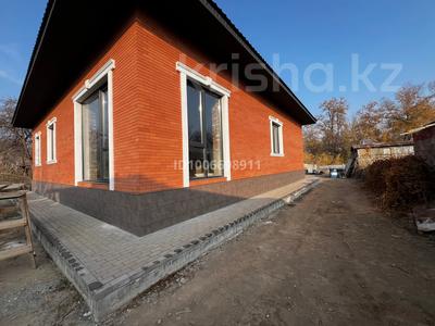 Жеке үй · 4 бөлме · 175 м² · 8.6 жүзд., Алатау (ИЯФ) ш/а., Ерке Сылкым 10, бағасы: 125 млн ₸ в Алматы, Медеуский р-н