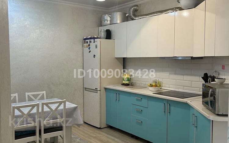 2-бөлмелі пәтер · 78 м² · 17/19 қабат, Брусиловского — Метро Сайран, бағасы: 380 000 ₸ в Алматы, Алмалинский р-н — фото 2