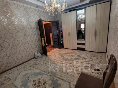 1-комнатная квартира, 40 м², 6/6 этаж, мкр Кокжиек за 18.5 млн 〒 в Алматы, Жетысуский р-н