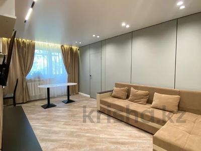 2-бөлмелі пәтер · 44 м² · 4/5 қабат, Момышулы 34, бағасы: 13.5 млн ₸ в Экибастузе