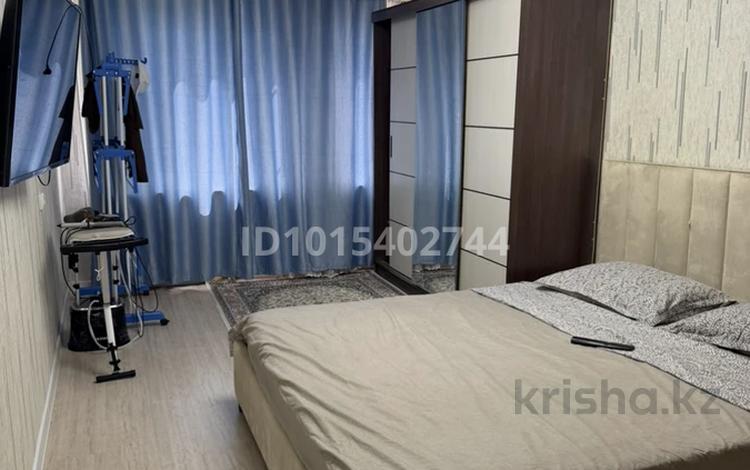 2-комнатная квартира · 48.7 м² · 4/5 этаж, 5 12 за 20.5 млн ₸ в Атырау, мкр Привокзальный-5 — фото 2