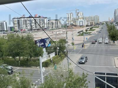 2-комнатная квартира · 56.6 м² · 4/5 этаж, Каныша Сатпаева 32 — Площадь Махамбета за 23 млн 〒 в Атырау