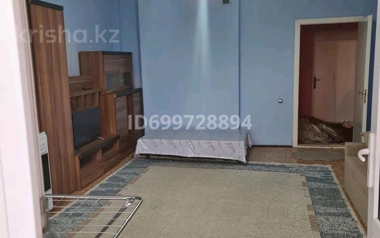 2-бөлмелі пәтер · 67 м² · 8/9 қабат, мкр Нурсат 135в — Тц шахан, детская больница, бағасы: 23 млн ₸ в Шымкенте, Каратауский р-н — фото 2