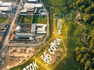 Промбаза · 50 соток, Кенесары хана 24б за 90 млн ₸ в Кенена Азербаева (Покровка)