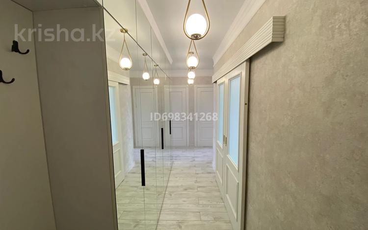 2-комнатная квартира, 60 м², 6/9 этаж помесячно, Кошкарбаева 31