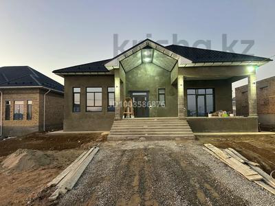 Отдельный дом · 6 комнат · 240 м² · 8 сот., мкр Достык 11111 — Алдиана за 58 млн 〒 в Шымкенте, Абайский р-н