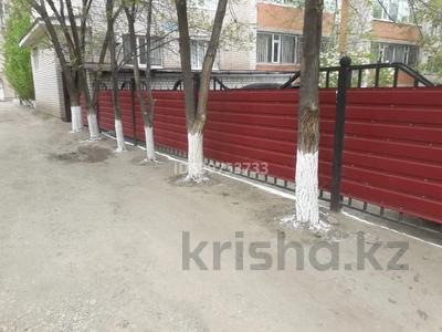 3-комнатная квартира · 115 м² · 3/6 этаж, мкр Шанхай, Санкибай батыра — Возле бани Люкс за 33 млн ₸ в Актобе
