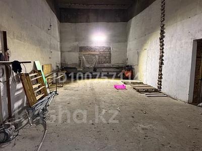 Промбаза · 1 сотка, мкр. Зачаганск пгт 7 — улица 7 километр за 100 000 〒 в Уральске