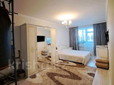 3-комнатная квартира · 91 м² · 3/10 этаж, Карбышева 5/6 за 42 млн 〒 в Караганде, Казыбек би р-н